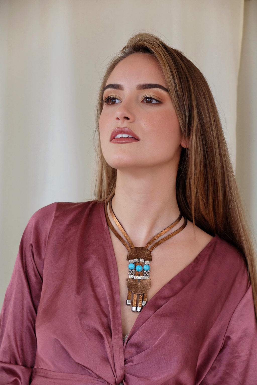 COLLAR ARISUS TURQUESA - LALAEUNO